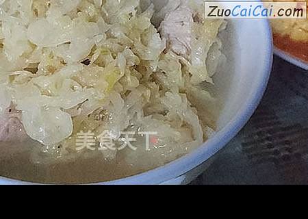 簡版酸菜炖排骨封面圖
