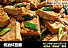 蚝油焖豆腐的做法